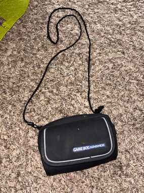 Nintendo Game Boy Advance Carrying Case Travel Bag